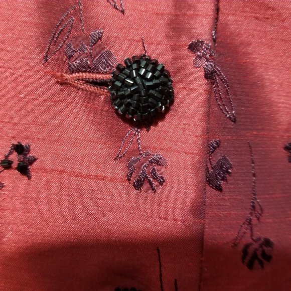 Vintage Lizzantti Shiny Red Jacket 3/4 Sleeve Tailored Slim Fit Four Button - Picture 4 of 13